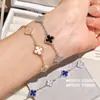 Mar de Flores Azuis! Pulseira de Flor com Zircônia Super Brilhante Luxo Leve Toque de Alto Padrão Estilo Europeu Moda Versátil Acessório de Pulseira para Mulheres