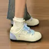 Zapatillas de entrenamiento alemanas para mujer, tendencia versátil 2026, superficie de cuero retro, nuevo estilo, primavera y otoño, zapatillas de plataforma para mujer, versátiles, casual para estudiantes