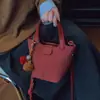 Bolso de Hombro Esmerilado de Nicho Cesta de Verduras Bolso Cubo para Mujer 2025 Nuevo Bolso de Hombro Versátil de Gamuza Bolso Cruzado Casual