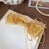 Presilha Banana de Fita com Laço Plissado de Renda Estilo Coreano Versátil e Doce, Acessório de Cabelo Presilha Tubarão para Rabo de Cavalo Alto Doce e Elegante