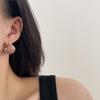 Pendientes coreanos de otoño con forma de gota de aceite de color té con leche y guisantes, nuevos y elegantes pendientes sencillos de otoño e invierno.
