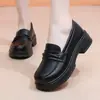 Mocasines retro de estilo francés con suela blanda, puntera cerrada, diseño de estilo británico, nueva colección otoño 2026 para mujer, zapatos casuales slip-on de suela blanda