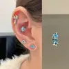 Álbum de sellos de estrella pequeña de 5 MM estrella de cinco puntas acero de titanio pequeño pendiente de tuerca de tornillo pequeño pendiente de tragus pendiente de hueso de la oreja zirconita brillante