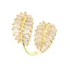 Suministro Exclusivo Transfronterizo de Anillos Ajustables con Diseño Simétrico de Hoja de Plátano de Moda con un Toque de Lujo Ligero e Incrustaciones de Circonita