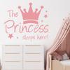 Adesivos de parede com slogan de princesa coroada de rosa, adesivos de parede decorativos para quarto infantil, adesivos autoadesivos