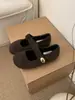 Zapatos Mary Jane Planos de Felpa Retro para Mujer 2026 Otoño Invierno Boca Baja Velcro Felpa Cálidos de Algodón