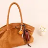 Pingente de Bolsa de Morango Tricotado à Mão Transfronteiriço Produto Acabado em Lã Pingente de Chaveiro de Girassol Tecido Pequeno Presente