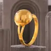 Pulsera de moda europea y americana pulsera de acero de titanio hueca de bola grande diseño de personalidad exagerada joyería al por mayor chapada en oro de 18k