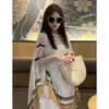 Bufanda de Viaje de Yunnan y Qinghai, Chal de Verano de Alta Gama para Mujer de Longitud Media, Estilo Étnico Retro, Protección Solar, Chal Abotonado