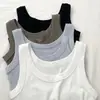 Camiseta base de cor sólida anti-exposição, regata canelada para mulheres, estilo novo para primavera e verão, cobre gordura das axilas, top de alta qualidade