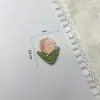 Atacado de fábrica acessórios de vestuário DIY adesivos de tecido de flor acessórios para adereço de cabeça presilha de cabelo acessórios de vestuário de tricô fofos em estoque