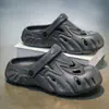 Zapatos Croc para Hombre 2026 Verano Nueva Moda Sandalias de Playa de Suela Gruesa Antiolor Antideslizantes Zapatillas Casuales Cerradas