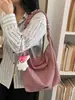 Bolso de Hombro de Gran Capacidad Nicho Coreano Bolso Cruzado para Mujer Cuadros Frescos Versátil para Viajes Cotidianos Bolso Cubo Simple de Nylon
