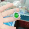 Pingente Inlaid de Calcedônia Verde Gelo de Alta Qualidade Natural, Pingente Amuleto de Ágata Verde com Franja, Fonte de Fornecimento para Transmissão ao Vivo