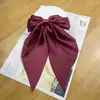 Grampo de Cabelo com Laço Estilo Hepburn Três Camadas Oversized Estilo Coreano Cetim Elegante Presilha de Primavera Acessório de Cabelo Fofo Versátil Acessório de Cabeça