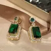 Brincos de Flor com Cravação de Diamantes, Agulha de Prata Esmeralda, Luxo Leve, Alto Padrão, Brincos Requintados, Brincos de Moda Feminina, Design de Nicho