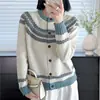 Suéter de malha jacquard com gola redonda e padrão Fair Isle, de manga comprida, novo cardigã jaqueta grosso de alta qualidade para outono e inverno, para mulheres