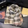 Colección de Bufandas de Mohair de Color Sólido de Otoño e Invierno, Bufandas Atmosféricas Estilo Coreano, Bufandas Chal Ampliadas y Engrosadas al por Mayor