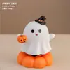 Adorno de Fantasma de Resina para Halloween con Gorro Tejido Sosteniendo un Cubo de Calabaza de Café Decoración de Escritorio Festiva Regalo