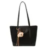 Bolso de Gran Capacidad para Mujer 2025 Nuevo Otoño e Invierno Bolso de Hombro Retro de Ante Bolso Tote Simple para el Trabajo y el Viaje Diario