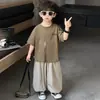 Roupa de Verão para Meninos Camiseta Fresca Estilosa de Manga Curta Estilo Coreano Roupas de Verão Infantis Calças Modernas Finas à Prova de Mosquitos Estilo Tendência