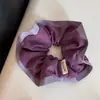 Goma de pelo Retro Morado Taro con Flor de Tela Dulce y Elegante Pinza Lateral para el Cabello Accesorio para el Cabello para Mujeres de Otoño e Invierno
