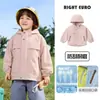 Chaqueta Impermeable para Niños Europeos Derecha Otoño 2026 Nuevo Estilo Primavera y Otoño Ropa Infantil Top de Exterior para Niños Pequeños Moderno