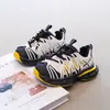 Zapatos Deportivos Infantiles 2026 Nuevo Estilo Zapatos de Papá Ligeros de Malla Transpirable para Niños Zapatos Casuales para Correr Estilo Coreano