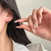 Pendientes Mobius de Plata Pura S999 con Circonita, Lujo Ligero, Sensación de Alta Gama, Estilo Simple para Rostros Cuadrados y Redondos, Amigables con los Oídos, Pendientes de Plata Pura para Mujeres