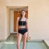 Traje de baño de dos piezas para mujer, estilo coreano, conservador, de cintura alta, que oculta el abdomen, adelgazante, para busto pequeño, sexy, de chica caliente, sin espalda, que expone la cintura