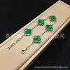 Versão High-End de 15mm do Clássico Bracelete de Trevo de Quatro Folhas para Mulheres, Joia Empilhável Colorida de Madrepérola Banhada a Ouro 18K de Luxo Leve com um Toque de Alta Qualidade