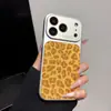 Capa de Celular com Janela Grande Estampa de Leopardo com Glitter Adequada para Apple 17Promax Tendência 15/14 Criativa 13 Sensação de Alto Padrão 17