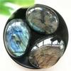 Venta al por mayor de fábrica mango de feldespato de tracción natural piedra de bolsillo piedra natural pulida cristal mineral gris luz de luna logo