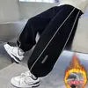Pantalones de Felpa para Niños Otoño e Invierno 2026 Nuevos Pantalones de Chándal de Algodón Puro para Niños Pantalones Largos Deportivos Engrosados Estilo Primavera y Otoño
