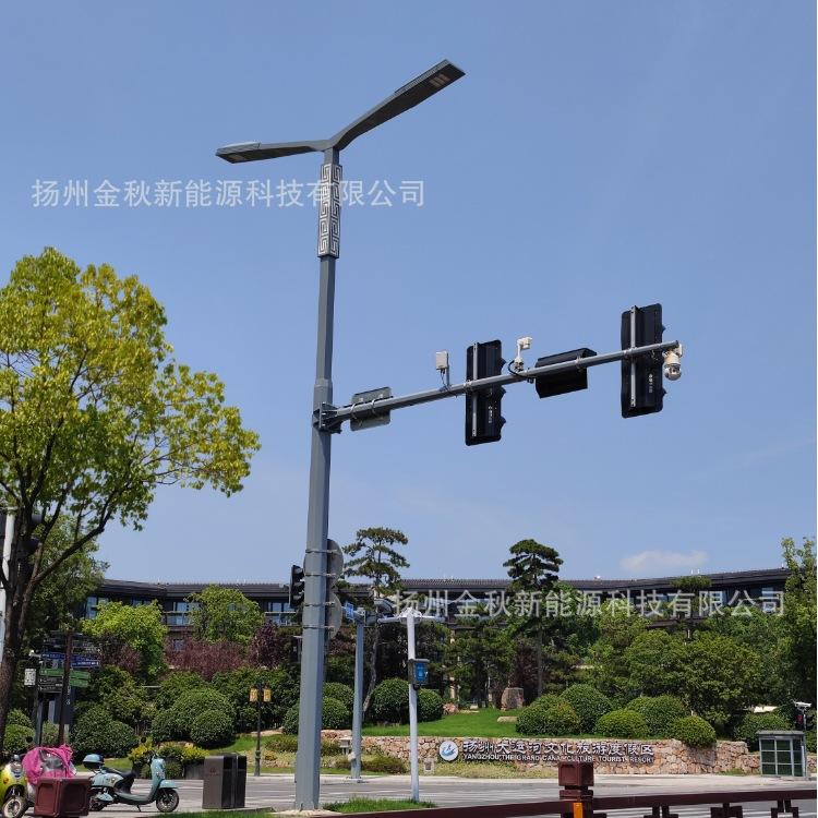 综合杆照片