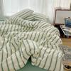 Juego de cama de cuatro piezas con sábana y edredón de tres piezas con diseño de rayas simples y retro transfronterizo, lavado japonés, lijado, para el cabello