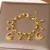 Pulseira de aço inoxidável com design multiestilo, dupla camada, dobrável, com detalhes vazados de coração, para pais e filhos, joia de presente dourada para o Dia das Mães