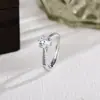 Anel Amazon Fine Moissanita com Seis Garras para Mulheres, Anel de Noivado Clássico Coroa Simulada de 1 Quilate Joia