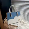 Otoño 2026 Nuevo Bolso de Mujer de Alta Gama Elegante Versátil de Alta Calidad Bolso de Hombro Único Patchwork Gran Capacidad Bolso de Mano para Viaje