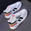 Novos Sapatos de Malha Respirável de Verão Forrest Gump Femininos Casuais Esportivos Estilo Coreano Sola Waffle Sapatos Brancos Versáteis para Corrida