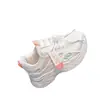 Zapatos de Moda Nuevos de Plataforma para Estudiante Femenina Primavera y Verano 2024 Malla Transpirable Aumentadores de Altura Pequeños Deportivos Casuales Zapatos para Mujer