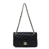 Bolsa feminina de luxo, novo modelo 2026, bolsa de corrente de grande capacidade em couro envernizado, bolsa de ombro e transversal versátil estilo Chanel