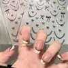 Pegatinas de Encaje Blanco y Negro para Manicura Francesa 2025 Nuevo Estilo Caliente de Celebridad de Internet con Cinta de Lazo Roja para Uñas