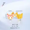 Pu Zuoqiang Color que se Conserva Arena Dorada Accesorios DIY Dibujo Animado Avión Pequeño Oso Fresa Caballo Mecedora Colgante Pulsera Colgante para Mujeres