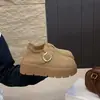 Mocasines de nuevo estilo para mujer, versátiles 2026, de suela blanda, mules estilo hebilla, zapatos slip-on de moda con suelas gruesas