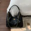 Bolso Pequeño Acolchado con Hilo Vintage para Mujer 2025 Nueva Moda Bolso Cruzado Versátil de Hombro a la Axila Súper Popular