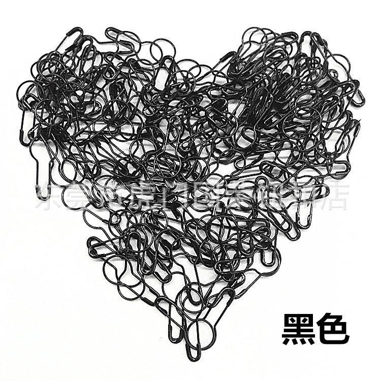 黑色