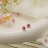Pendientes de Flores Rosas Pequeños y Exquisitos para Mujer, Pendientes para Perforación de Oreja con Aguja de Plata, Elegantes, de Lujo Ligero y de Alta Gama