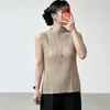 Regata plissada básica minimalista Miyake, venda direta da fábrica, gola semi-alta, cor sólida, elegante, casual, top T-shirt versátil