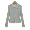 Camisa polo de punto acanalado estilo coreano T400-26 Otoño con diseño calado, manga larga y silueta ajustada para mujer